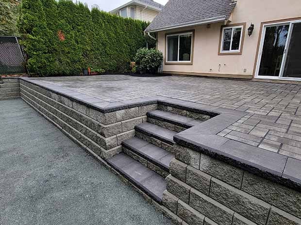Abbotsford Backyard Patio Walkway