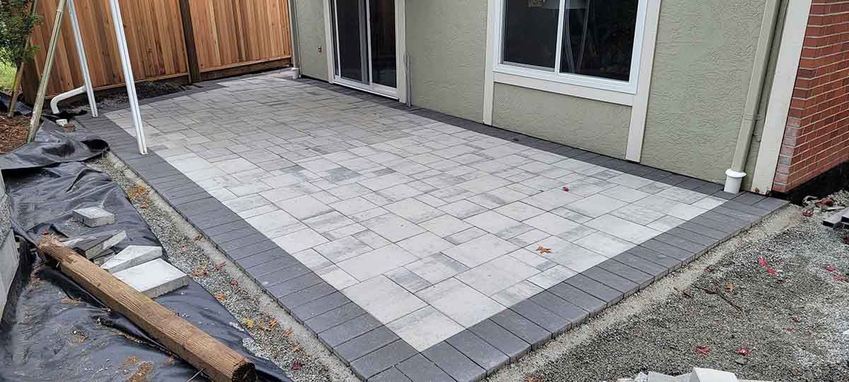 Abbotsford Backyard Paver Patio Reno 11