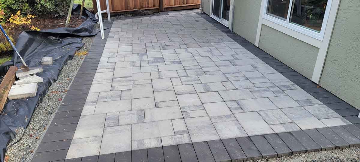 Abbotsford Backyard Paver Patio Reno 9