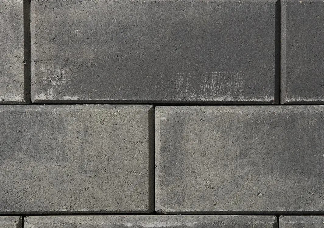 Allan-block-Metropolitan-Silverado-colorGallery-1064x750-1