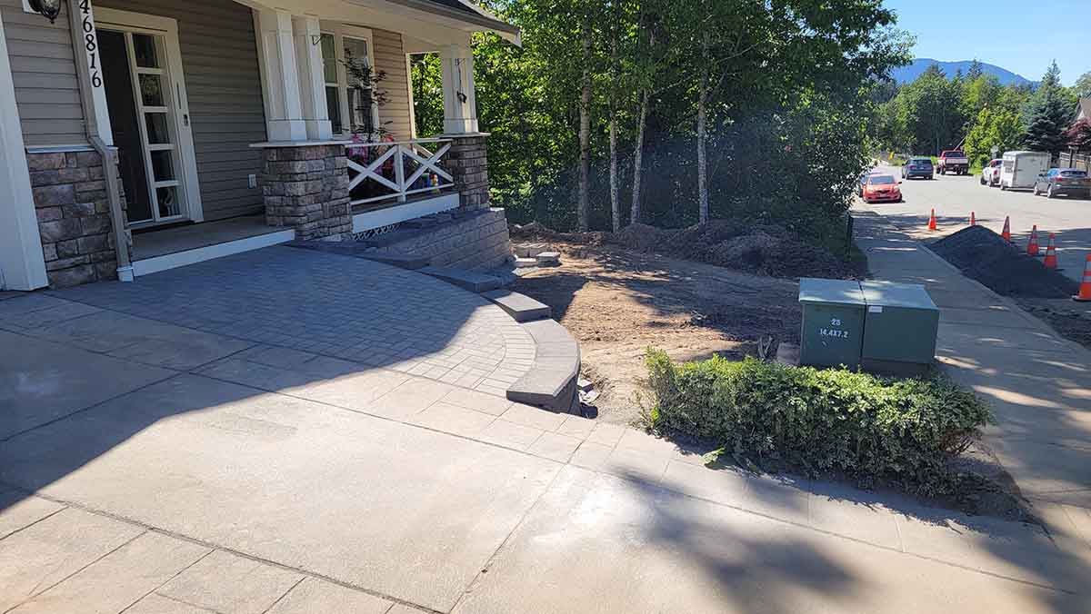 Chilliwack Yard Landscaping Project Photo 7