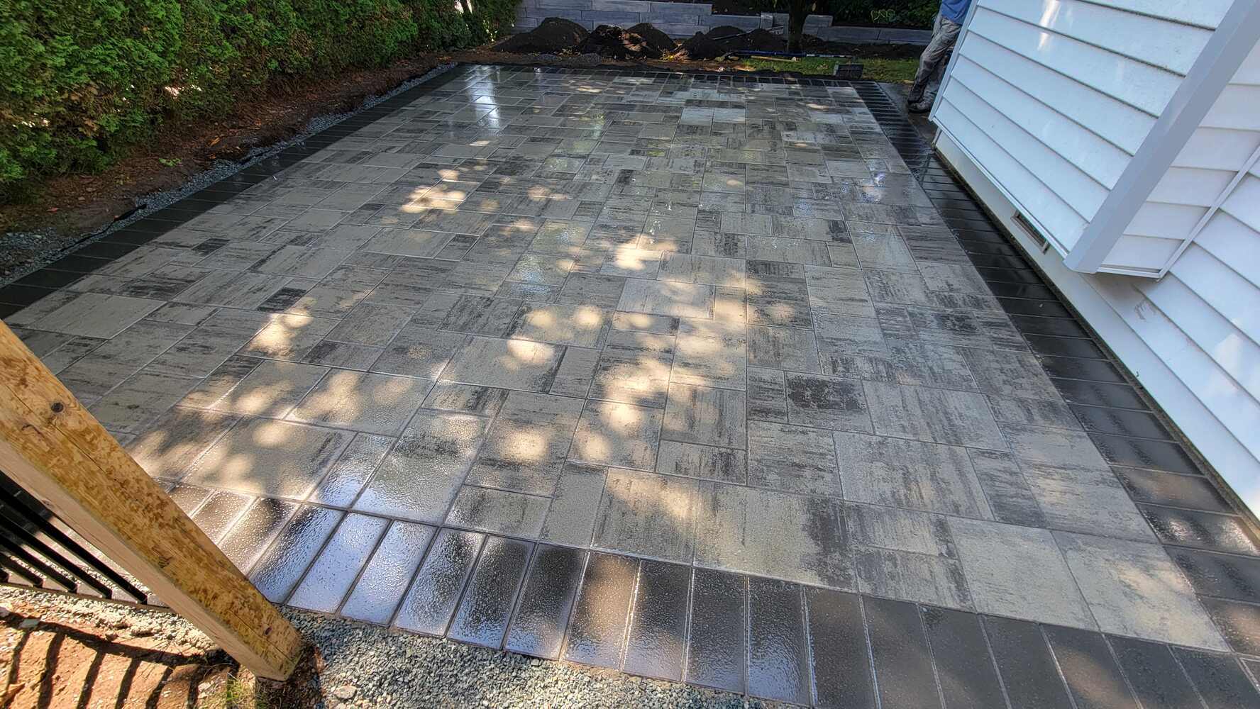 15_finished-patio-pavers-back40-landscaping-abbotsford-bc-clean-installation