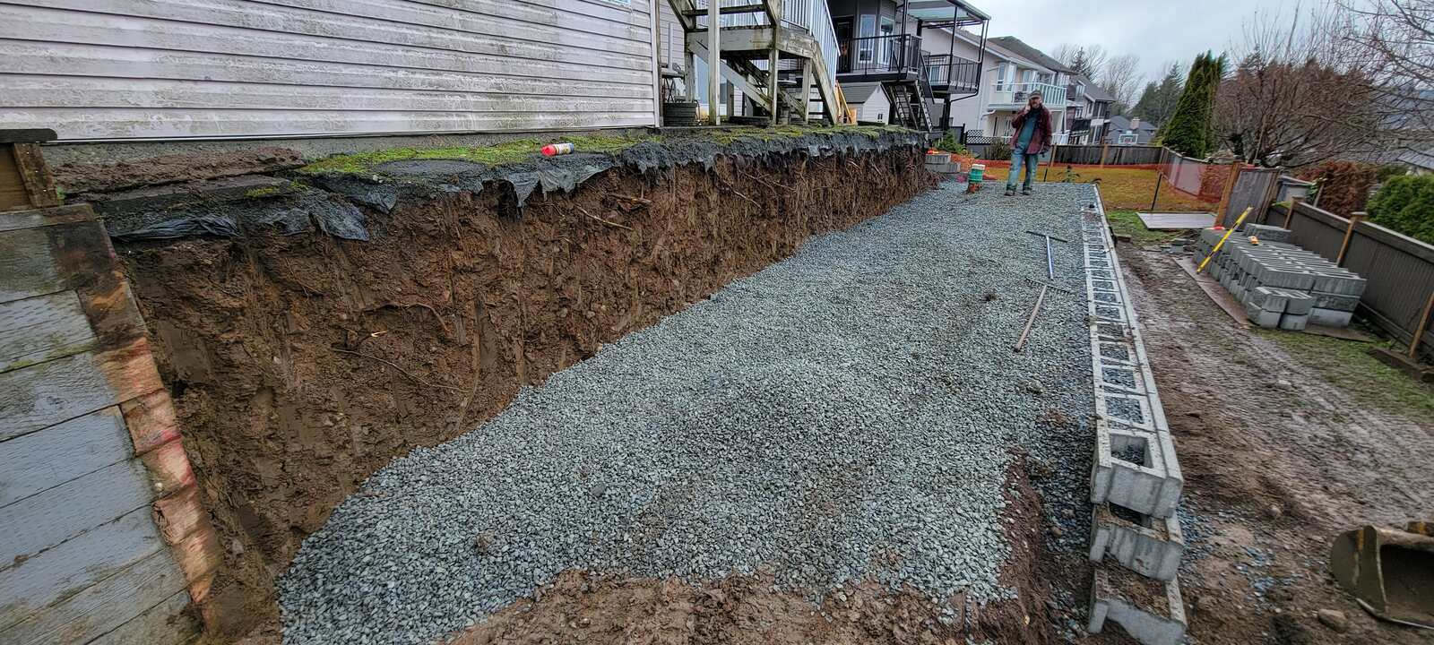 14_completed-multi-tier-retaining-wall-and-steps-in-backyard-landscaping-project-in-chilliwack-bc