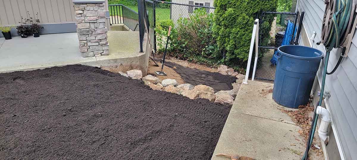 Front Yard Landscaping Project Photo 5