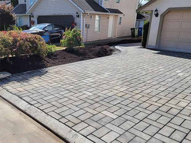 West Abbotsford Paver Driveway