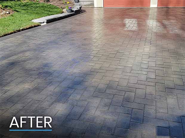 Photo of New Driveway With Pavers Installed Photo of New Driveway With Pavers Installed